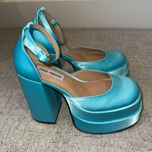 Steve Madden Turquoise Platform Heels